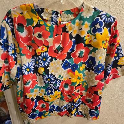 Ladies' tops = All Alfred Dunner