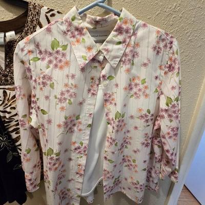 Ladies' tops = All Alfred Dunner