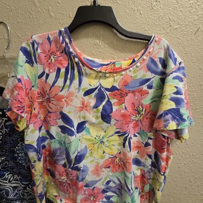 Women's short & mid-sleeve shirts - no tags