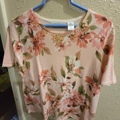 Women's designer tops - All Alfred Dunner