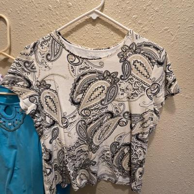 All Croft & Barrow - Ladies designer tops