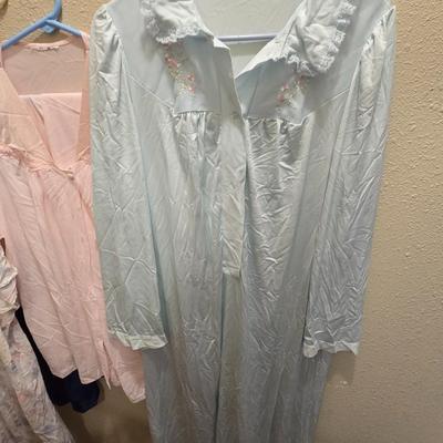 Mostly silk nightgowns - Lorraine - Vanity Fair