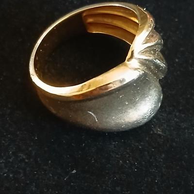 Vintage style 10K swirl design ring Size 7