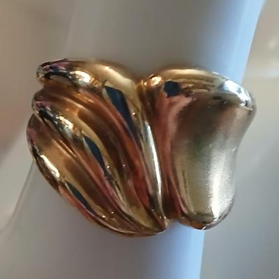 Vintage style 10K swirl design ring Size 7