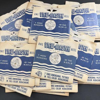 LOT 89: View Master Junior Projector & Wonders of the World Slides including Succulent Plants in Original Box-W. Taylor Marshall