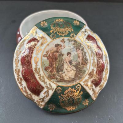 LOT 96: Made in Germany Collection: Oscar Schlegelmilch Porcelain Trinket Box, Carl Thielsch CT Dessert Dishes, Erphila Vases & More