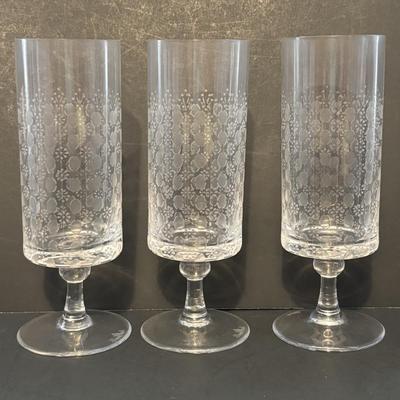 LOT 97: Vintage Rosenthal "Romance" Crystal Collection: Set of 12 Stemware Glasses (5.75")