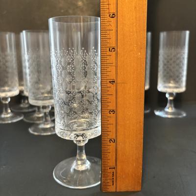 LOT 97: Vintage Rosenthal "Romance" Crystal Collection: Set of 12 Stemware Glasses (5.75")
