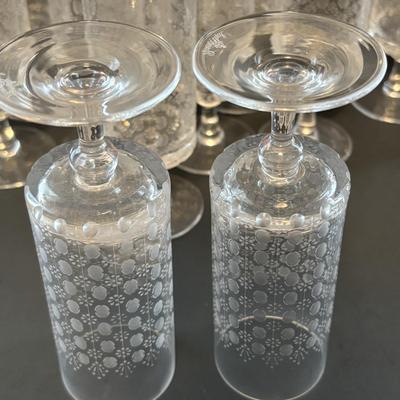 LOT 97: Vintage Rosenthal "Romance" Crystal Collection: Set of 12 Stemware Glasses (5.75")