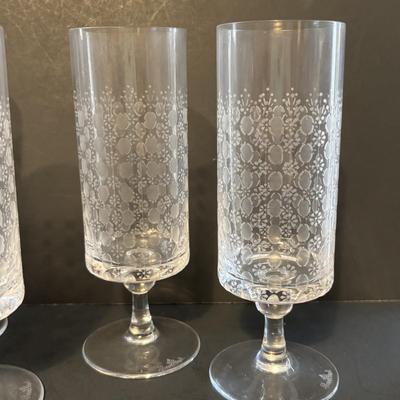 LOT 97: Vintage Rosenthal "Romance" Crystal Collection: Set of 12 Stemware Glasses (5.75")