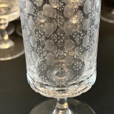 LOT 97: Vintage Rosenthal "Romance" Crystal Collection: Set of 12 Stemware Glasses (5.75")