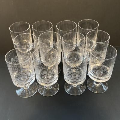 LOT 98: Vintage Rosenthal "Romance" Crystal Collection: Set of 12 Stemware (4.5")