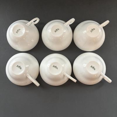 LOT Vintage Rosenthal "Romance" Collection: Teapot, 6 Cups & Saucers