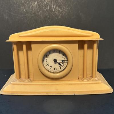 LOT 104: Vintage Local Postcards, Wurttemberg Celluloid Desk Clock, Toms River Bi-Centennial Trivet