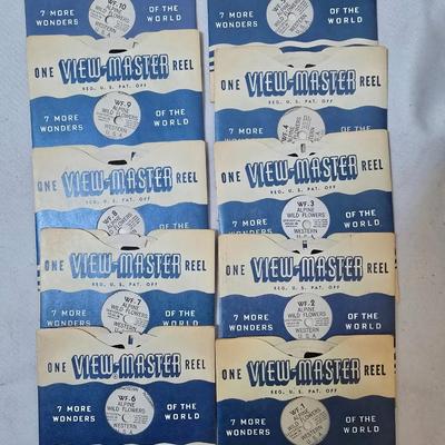 LOT 115: Vintage View Master with Reels