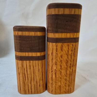 LOT 119: Carved Myrtlewood Bowls, Salt/Pepper Shakers & More