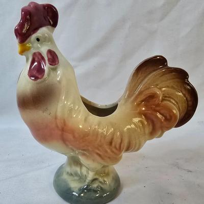 LOT 120: Rooster Themed Recipe Books and Cards with Ceramic Figurines and Wood Recipe Card Box