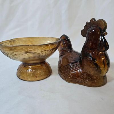 LOT 122: Ceramic Dutch Apple Bakers with Vintage Pyrex Jars, Coasters, Baskets and More