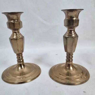 LOT 126: Brass Collection of Trays and Candlesticks