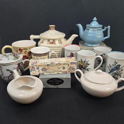LOT 134: Time for Tea: Teapots, Cups & Infusers