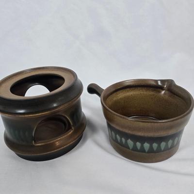 LOT 135: Stoneware Collection in Brown Tones; Mugs, Butter Sauce Dish, Custard Cups, Jars and More