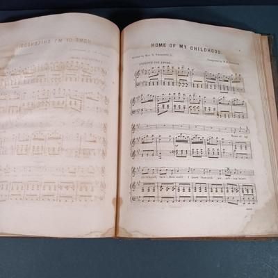 LOT 136: Early 20th Century University Society Inc. The World's Best Music Volumes 1-4 and Volumes 6-7 with Frances A. Gesner Book...