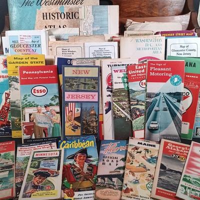 LOT 139: Wooden Magazine Rack with Vintage Travel Maps and Pamphlets