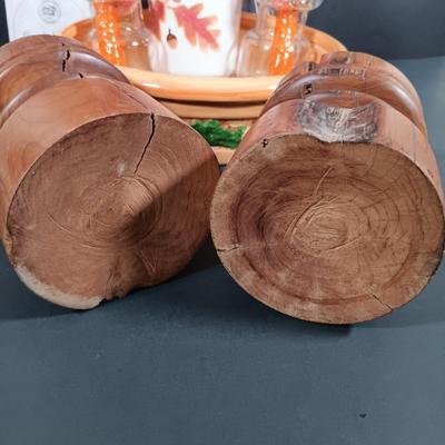 LOT 140: Fall Decor and More with Candles, Candle Holders, Ceramic Serving Bowl, Glass "leaf" Platter
