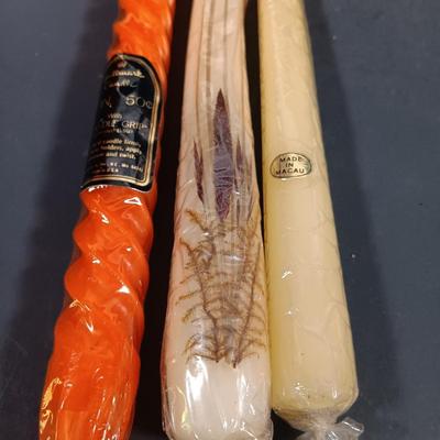 LOT 140: Fall Decor and More with Candles, Candle Holders, Ceramic Serving Bowl, Glass "leaf" Platter