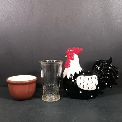 LOT 145: Vintage Milk Bottles, Spongeware Reco Crock, En Provence Rooster Canister & More
