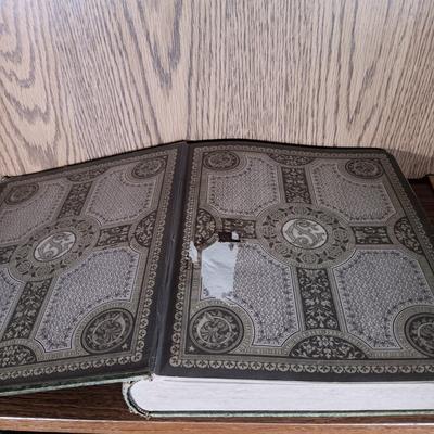 LOT 146: Antique German Stamp Books & International Postage Stamp Albums with Stamps