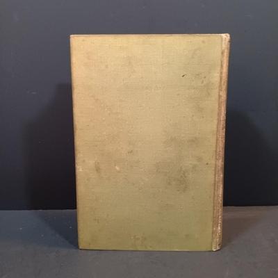 LOT 147: Chevrolet Six Car and Truck Repair Book 1938, Audel's Carpenter and Builders Guides 1947, American Fruits 1924 Industry...