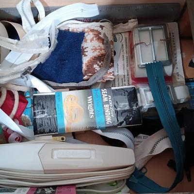 LOT 158: Vintage Strømmen Accordion Sewing Box with Sewing Notions & More