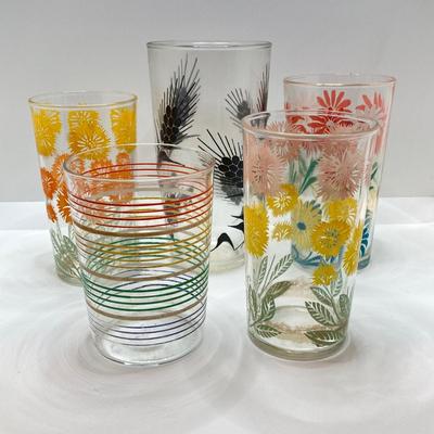 LOT 166: Vintage Glasses - Juice Pitcher, Juicer with Collection of Drinking Glasses