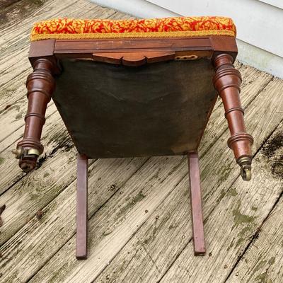 LOT 170: Carved and Upholstered Victorian Chair with Mirrored / Wood Corner Shelf