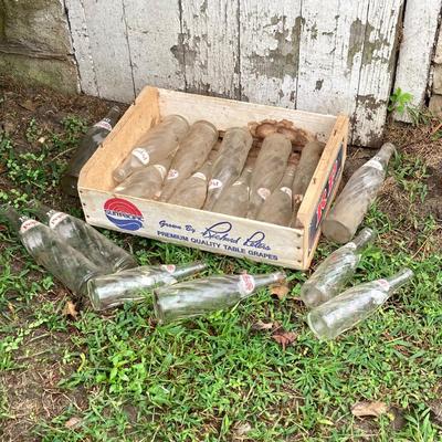 LOT 171: Wood Crate with Collection of Vintage Glass Pepsi Bottles