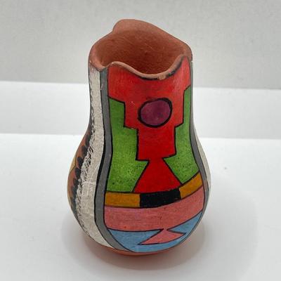 LOT 174: Handcrafted Baskets and Pottery (Silver Springs, Fla.)