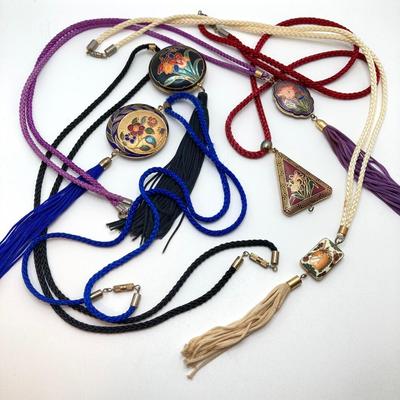 LOT 176: Asian Inspired Collection - Purses and Cloisonne Jewelry