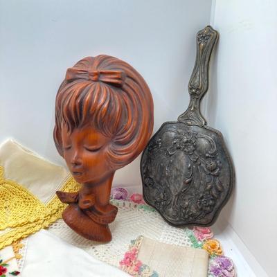 LOT 178: Vintage Beautiful Raumschmuck Made in West Germany Wall Hanging Plaque, Hand Vanity Mirror, Daisy Snowflake Glass Shoe / Hat,...