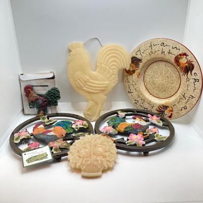 LOT 182: Large Decorative Rooster / Hen Collection - Cast Iron, Party-Lite and More