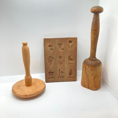 LOT 183: Primitive / Vintage Kitchen Collection - Wooden and Metal Utensils, Files, Jars and More