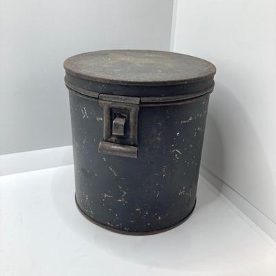 LOT 184: Collection of Vintage / Antique Miniature Glass Bottles, Oil Cans, Black Pantry Tin and More