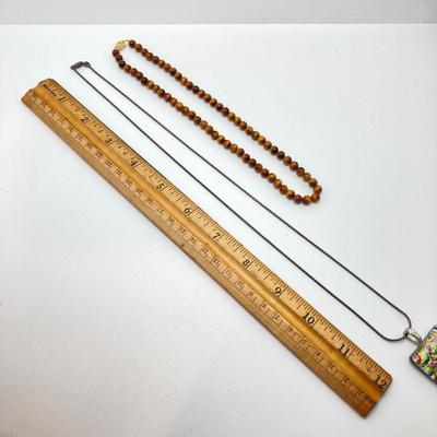 LOT 186: Vintage Pendant and Beaded Jewelry - Tiger's Eye Necklace with 14KT Clasp and 925 Sterling Included