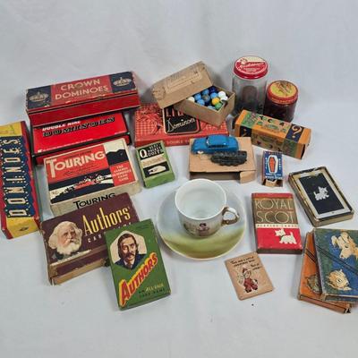 LOT 190: Vintage Games and German Tea Cup