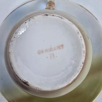 LOT 190: Vintage Games and German Tea Cup