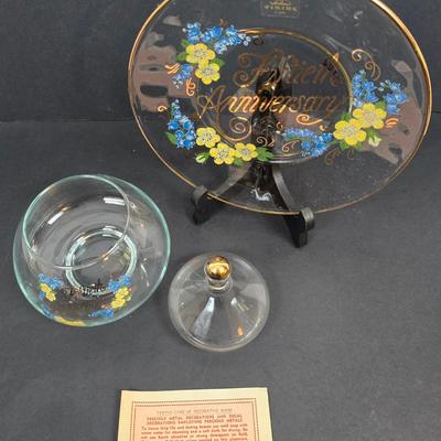 LOT 195: Viking USA and Sterling on Crystal Anniversary Giftware