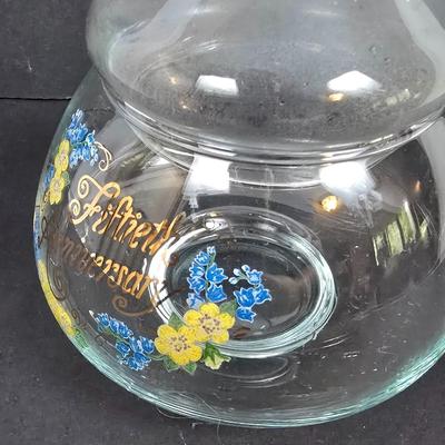 LOT 195: Viking USA and Sterling on Crystal Anniversary Giftware