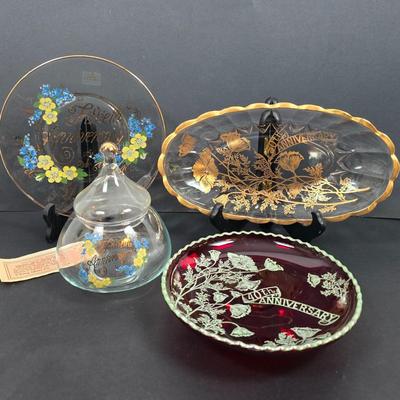 LOT 195: Viking USA and Sterling on Crystal Anniversary Giftware