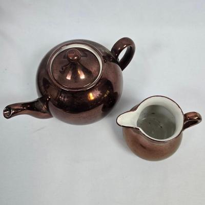 LOT 196: Vintage Stangl Pottery 3-Tier Tidbit Tray, Copper Lusterware Teapot & Creamer & More