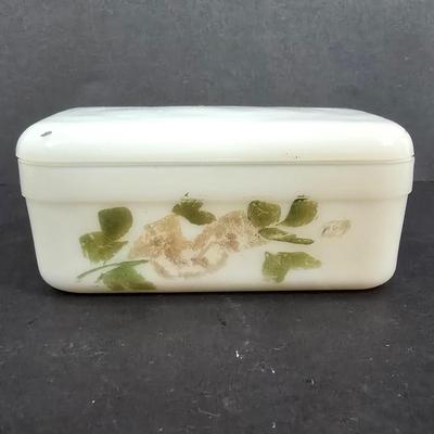 LOT 198: Vintage Milk Glass Collection
